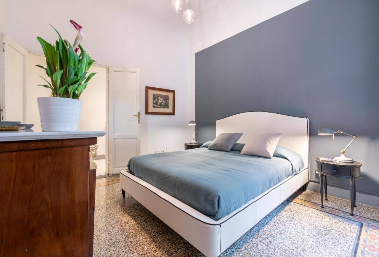 Апартаменты Dimora D'Azeglio With Private Patio Флоренция Экстерьер фото