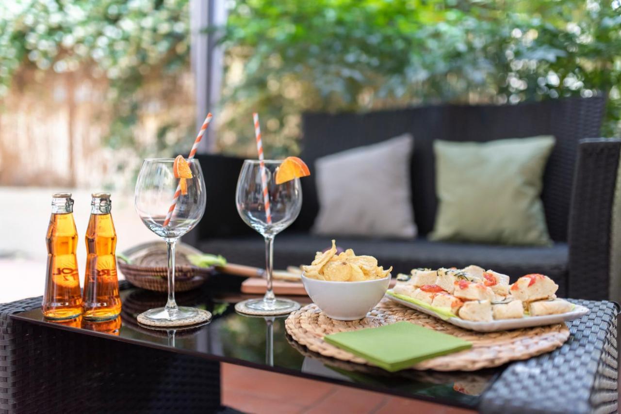 Апартаменты Dimora D'Azeglio With Private Patio Флоренция Экстерьер фото