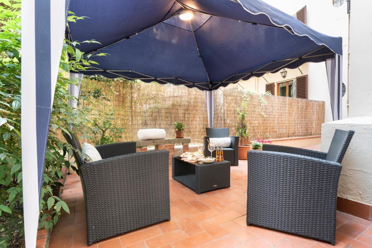 Апартаменты Dimora D'Azeglio With Private Patio Флоренция Экстерьер фото